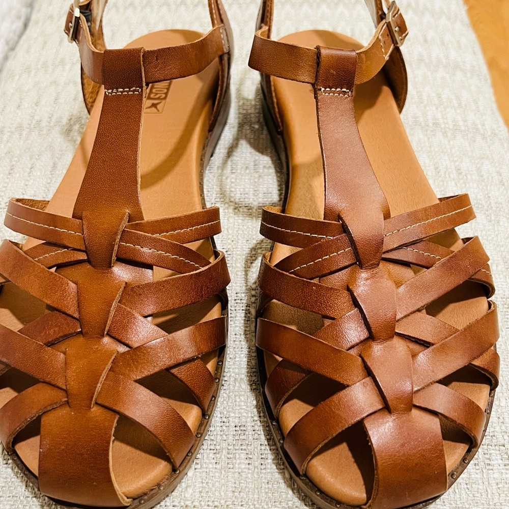 Leather Roman “Fisherman” Sandal - Picture 6 of 12